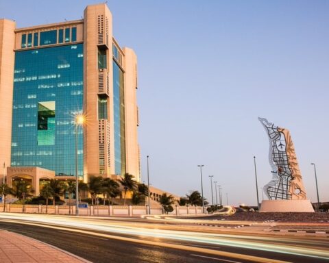 استعدادات مكثفة لمواجهة أمطار جدة وتفعيل 15 مركز إسناد