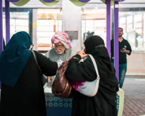 تفاصيل نجاح مبادرة بسطة خير في القطيف لدعم الباعة