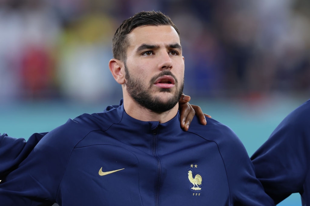 عاجل: تفاصيل استدعاء ثيو هيرنانديز لمعسكر منتخب فرنسا