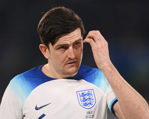 ماينو وماغواير في قائمة منتخب إنجلترا لوديتي الأوروغواي واليابان