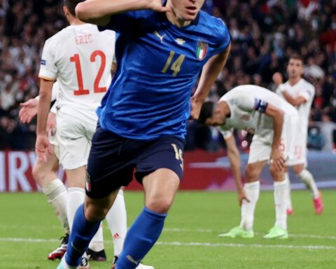 عودة كييزا إلى المنتخب الإيطالي: تصفيات كأس العالم 2026