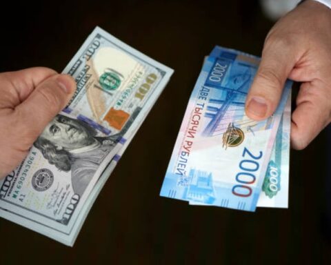 The Russian central bank strengthens the euro and weakens the dollar and yuan