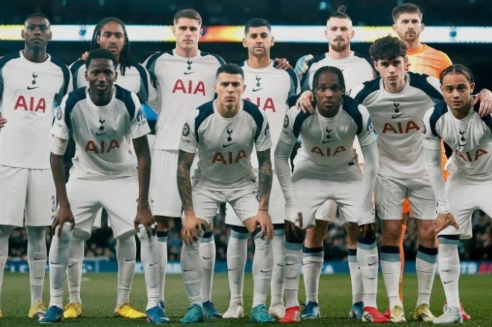 أزمة حراسة المرمى تهدد مساعي هروب توتنهام من الهبوط