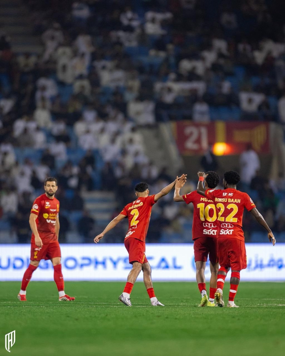 ميلان يراقب ماتيو ريتيغي نجم القادسية لضمه بالصيف