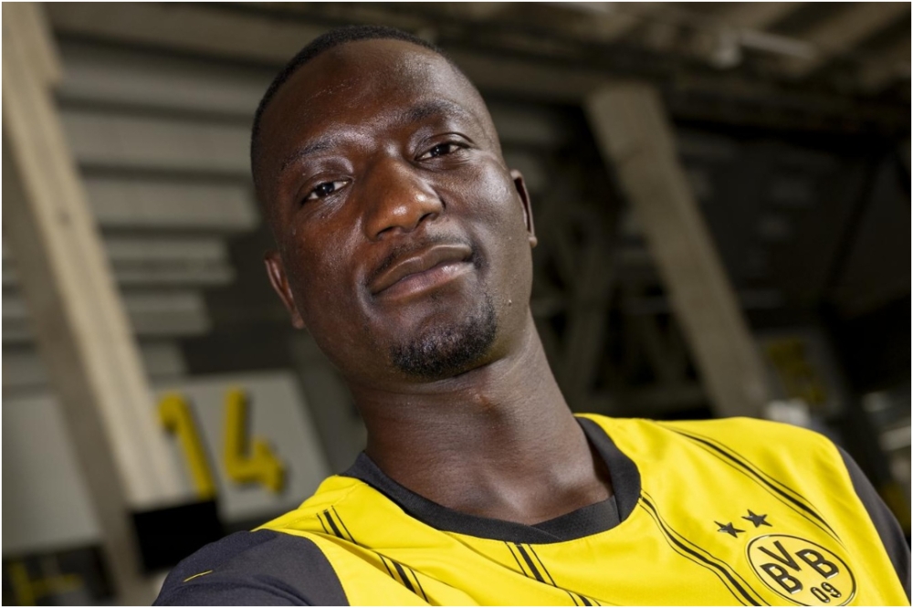 تفاصيل مفاوضات الاتحاد لضم سيرهو جيراسي بديلًا لبنزيما