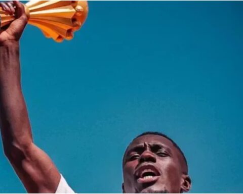 Idrissa Gueye offers to return the medals to Morocco to ease tensions