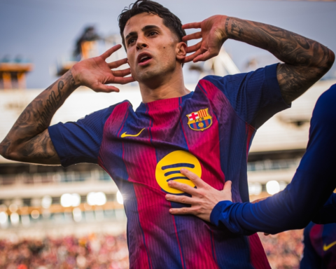 Developments regarding Cancelo's future with Al-Hilal: Will he return to Barcelona?