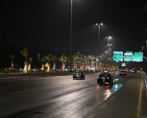 تحذير عاجل: أمطار مكة المكرمة مصحوبة بصواعق رعدية