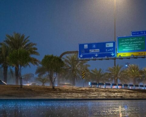 تفاصيل إعلان إنذار برتقالي على الرياض وأمطار غزيرة