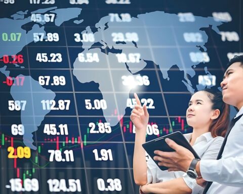 Japanese stocks declined at the start of trading on Monday