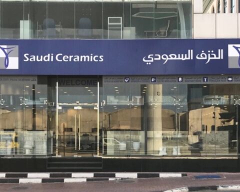 شركة الخزف السعودي تعلن عوائد بيع حطام حريق مصنع الرياض