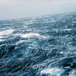 توقعات حالة الطقس: أمطار رعدية ورياح نشطة في السعودية