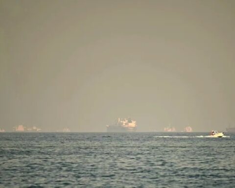 Widespread international condemnation of Iran's moves to close the Strait of Hormuz