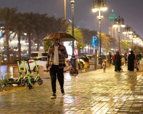 Heavy rain in Riyadh: Civil Defense warnings and weather forecast
