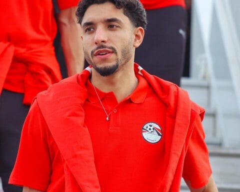 وصول بعثة منتخب مصر إلى جدة لمواجهة السعودية وديًا