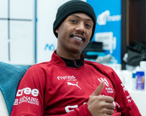 عودة ناصر الدوسري إلى تدريبات الهلال: تفاصيل وموعد المشاركة