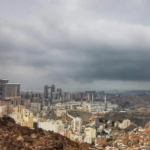 أمطار العاصمة المقدسة: هطول أمطار خفيفة إلى متوسطة اليوم