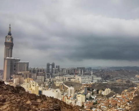 أمطار العاصمة المقدسة: هطول أمطار خفيفة إلى متوسطة اليوم