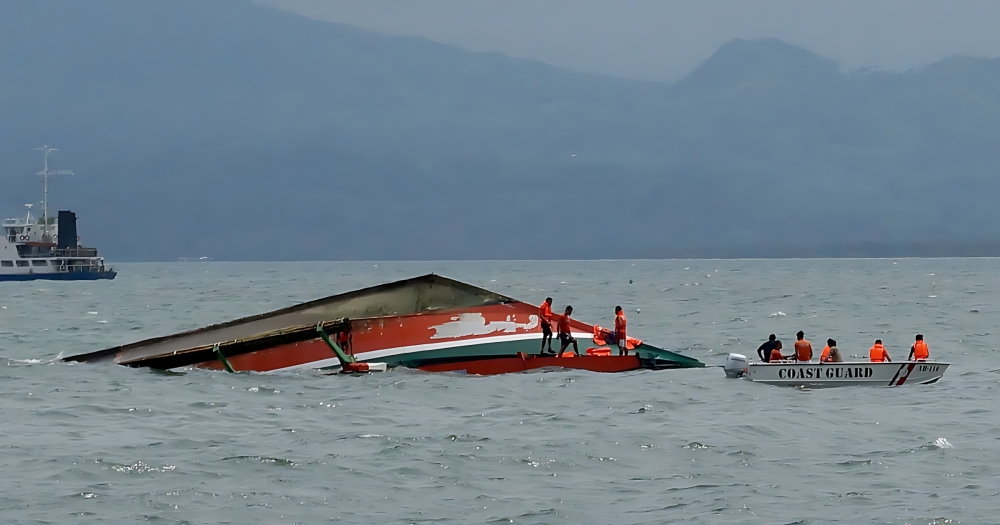 تفاصيل غرق قارب قبالة سواحل جيبوتي: 9 وفيات و45 مفقوداً