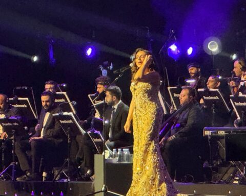 حفل أنغام في جدة: أمسية طربية استثنائية بـ 29 أغنية