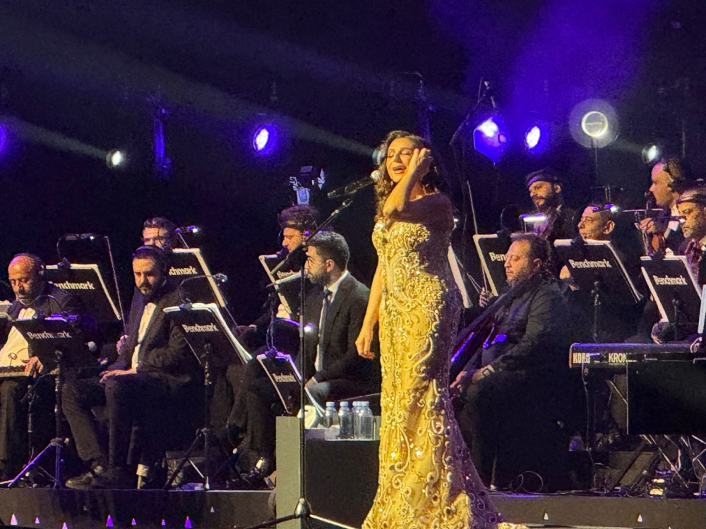 حفل أنغام في جدة: أمسية طربية استثنائية بـ 29 أغنية