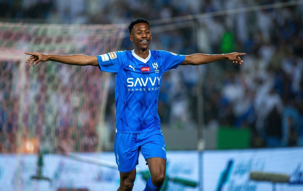 تطورات تأهيل ناصر الدوسري في الهلال وموعد عودته