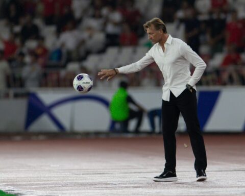 أسباب غضب رينارد في مباراة الأخضر ومصر الودية