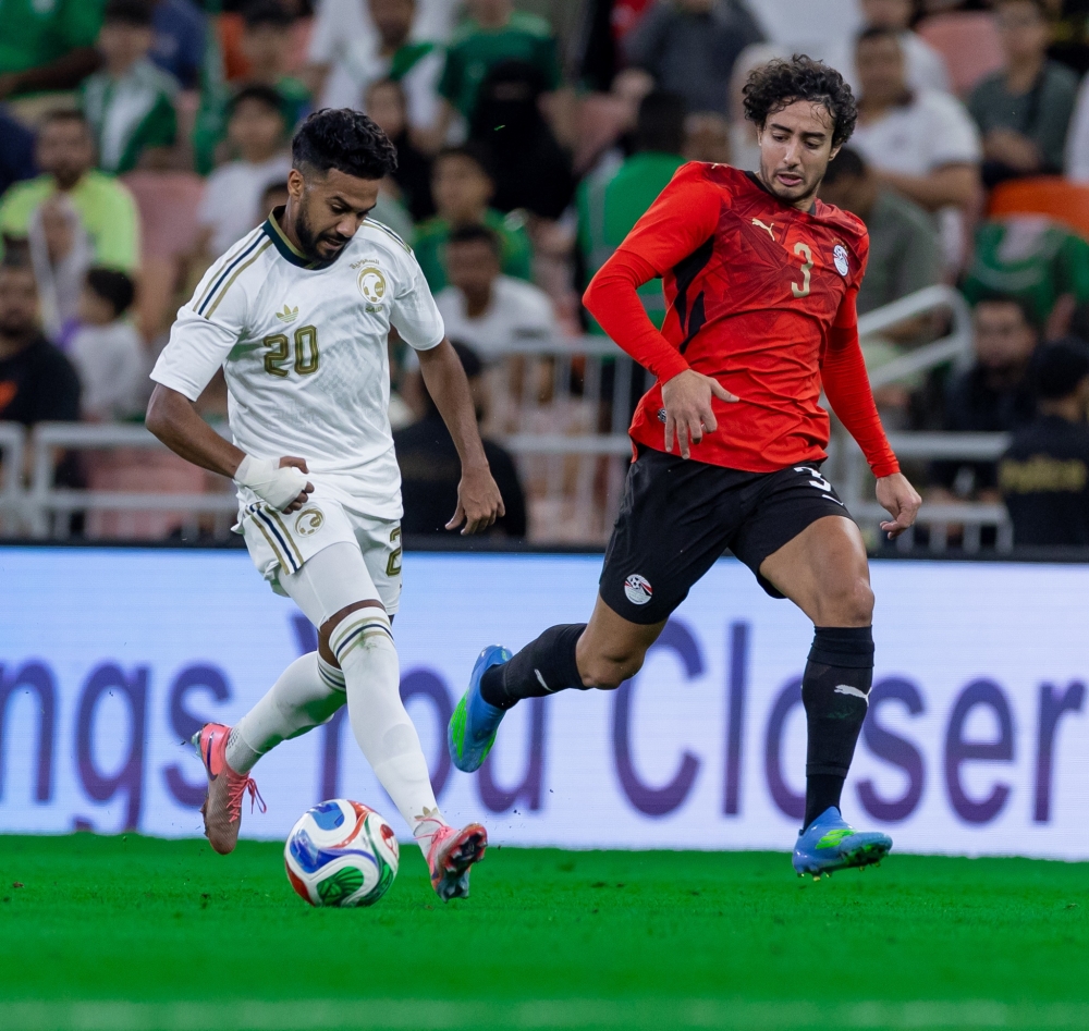 أزمة دفاع المنتخب السعودي: جرس إنذار قبل مونديال 2026