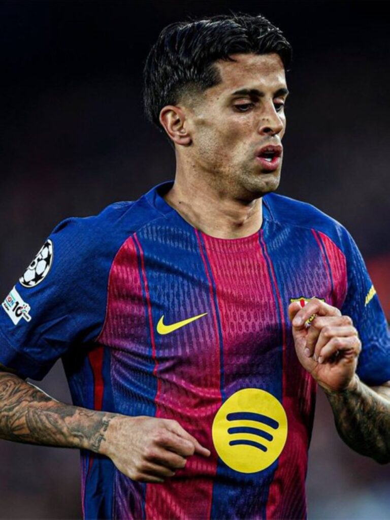 مستقبل جواو كانسيلو: الهلال يحدد سعره وبرشلونة يرفض