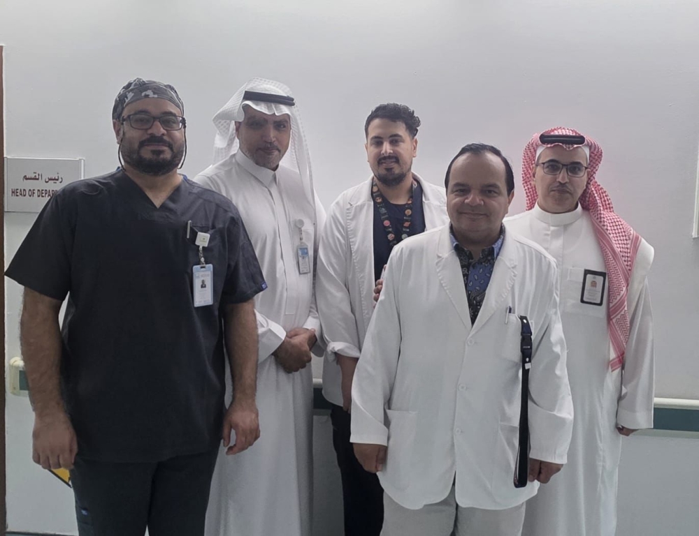 إنجاز في مستشفى النور التخصصي: إنقاذ ساق طفلة من البتر