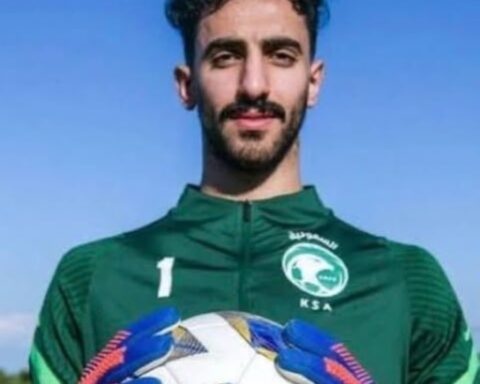 تفاصيل قرار رينارد بشأن نواف العقيدي بعد مباراة مصر