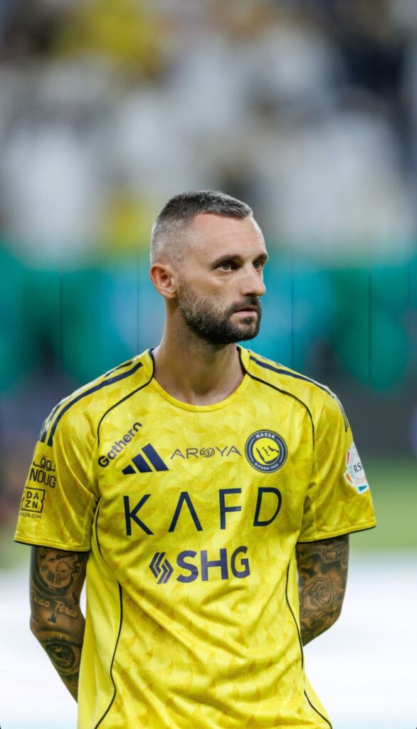 تطورات حاسمة في تجديد عقد بروزوفيتش مع نادي النصر