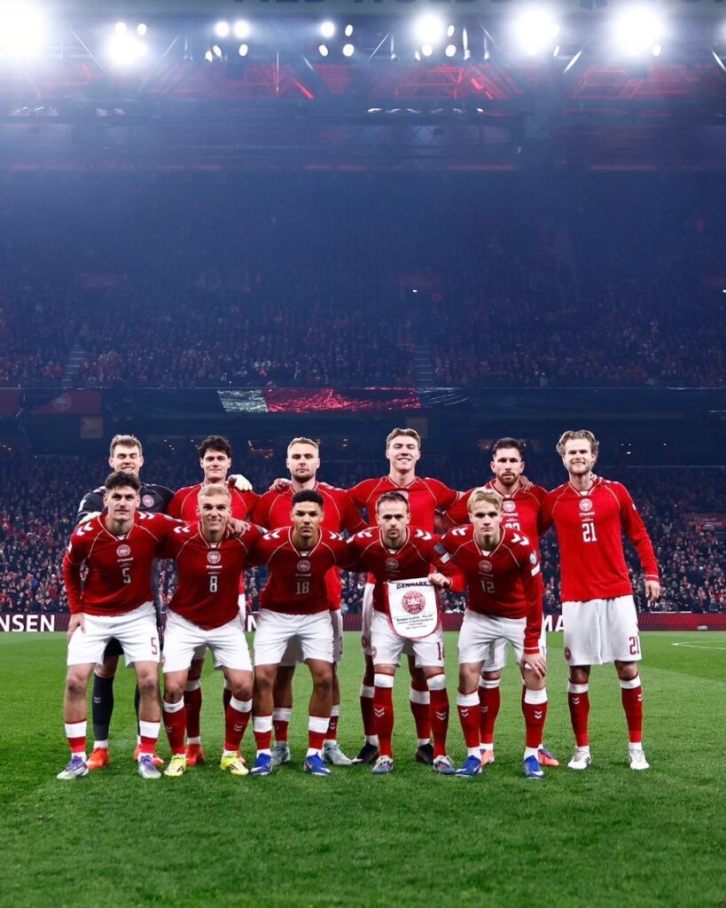 مباراة تشيكيا والدنمارك: صراع حاسم للتأهل إلى المونديال