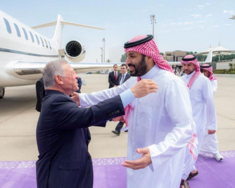 تفاصيل زيارة ملك الأردن إلى جدة وأهمية اللقاء