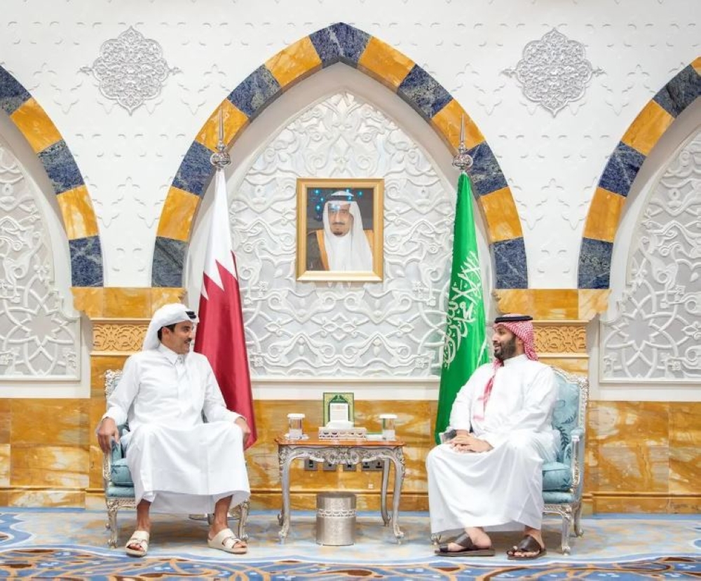 ولي العهد وأمير قطر: الهجمات الإيرانية تهدد أمن المنطقة