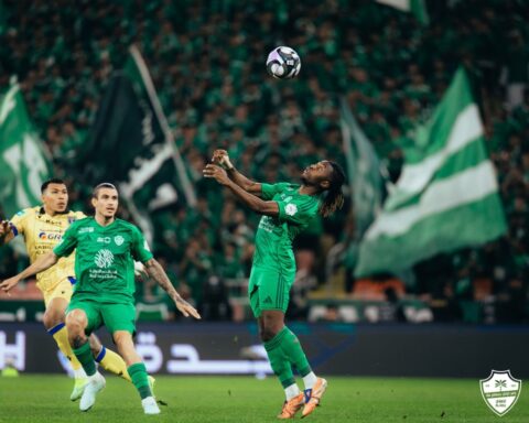 تفاصيل غياب أتانغا عن مباراة الأهلي وضمك في دوري روشن