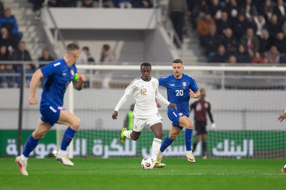 أزمة دفاعية تواجه المنتخب السعودي مع رينارد بعد لقاء صربيا