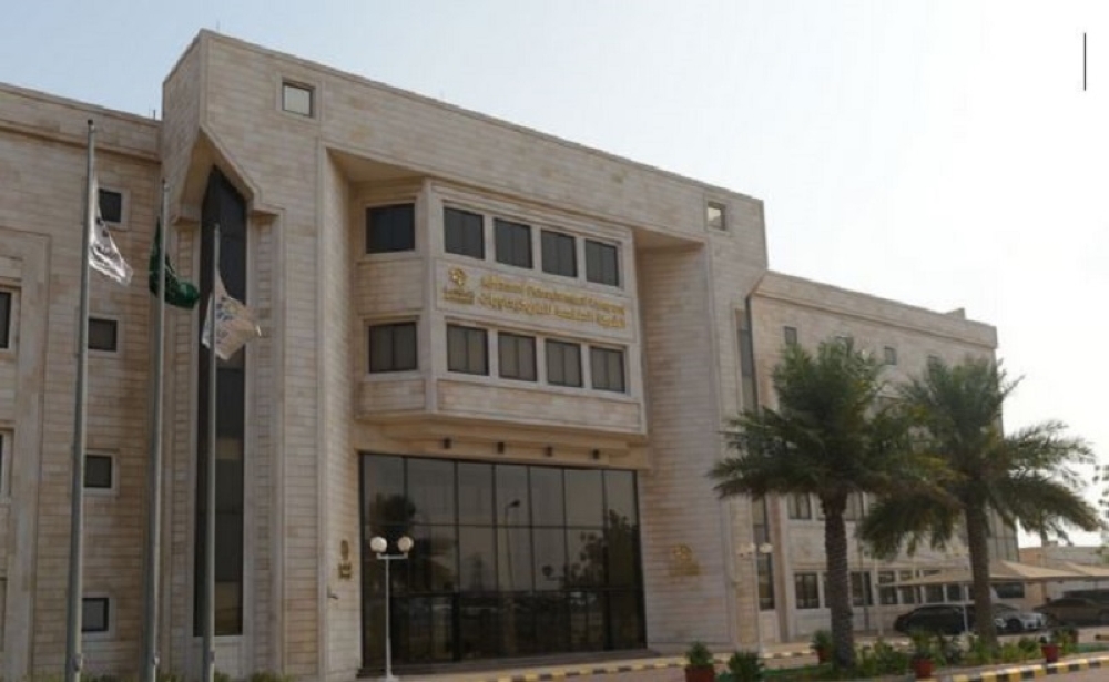 المتقدمة للبتروكيماويات تبرم صفقة مبادلة أسهم مع إس كي غاز