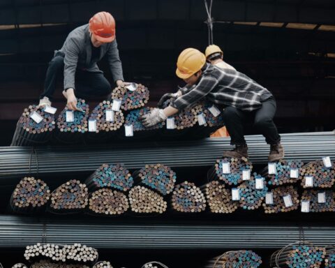 أسوأ اضطراب سلاسل التوريد يضرب الصناعة البريطانية