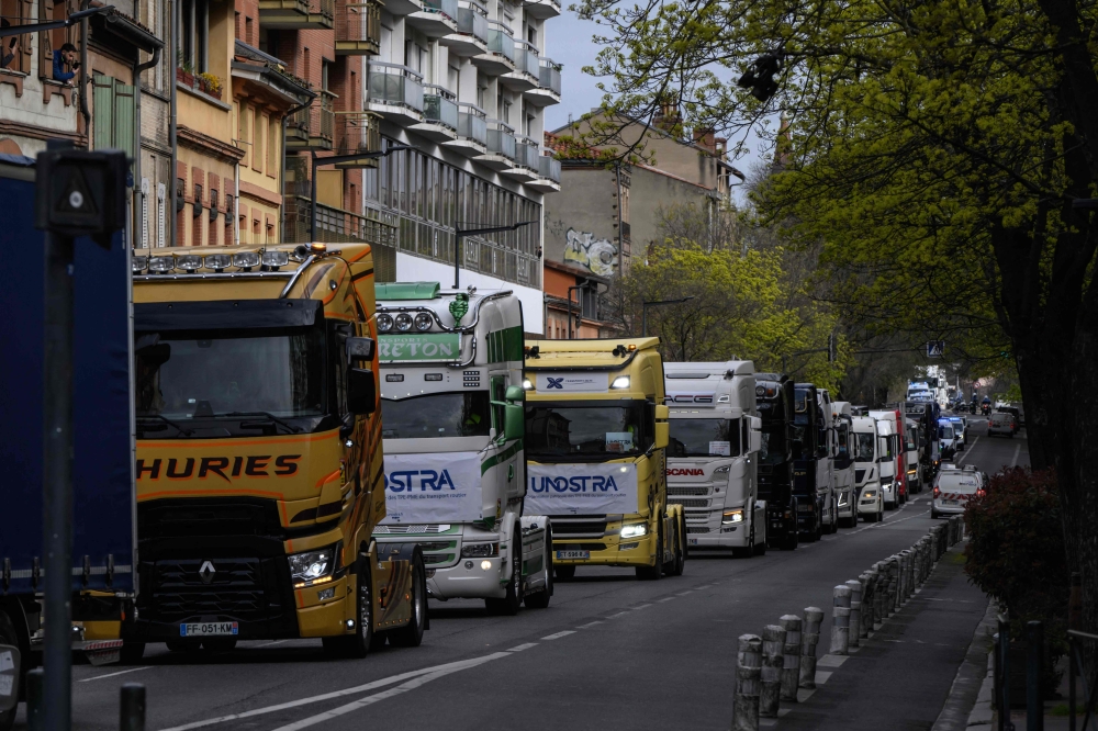أزمة الوقود في فرنسا: نقص حاد في البنزين وتدخل حكومي