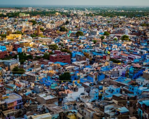 التعداد السكاني في الهند: الأكبر عالمياً لضبط الأوضاع