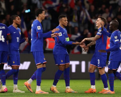 فرنسا تتصدر تصنيف فيفا العالمي والمغرب بالمركز الثامن