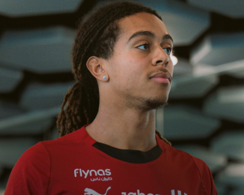 نادي الهلال يعلن رسمياً مدة غياب سايمون بوابري عن الملاعب