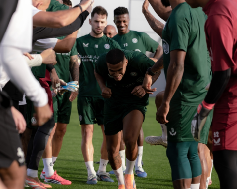 تفاصيل تحضيرات مواجهة الاتفاق والقادسية وعودة الرباعي الدولي