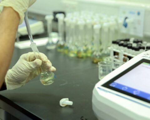 بدء تخصيص مختبرات سلامة الغذاء في 5 أمانات سعودية