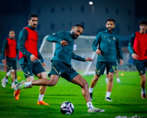 موعد وتفاصيل مباراة الخلود والخليج في دوري روشن السعودي