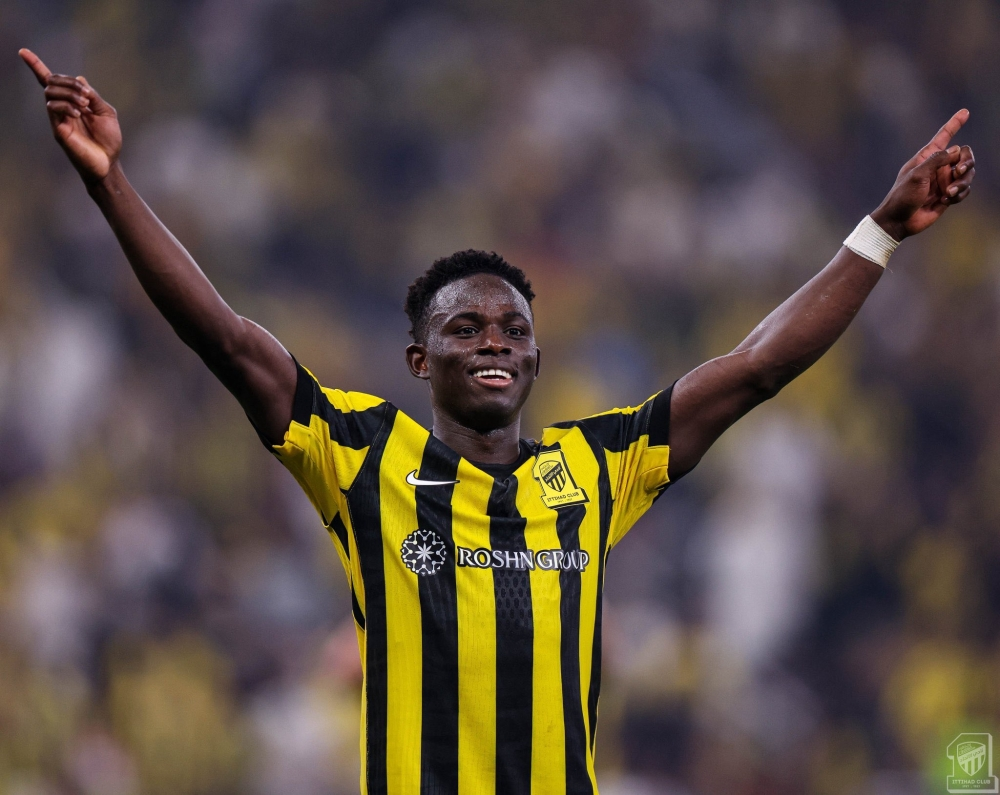 بورتو البرتغالي يسعى لضم موهبة نادي الاتحاد روجر فيرنانديز