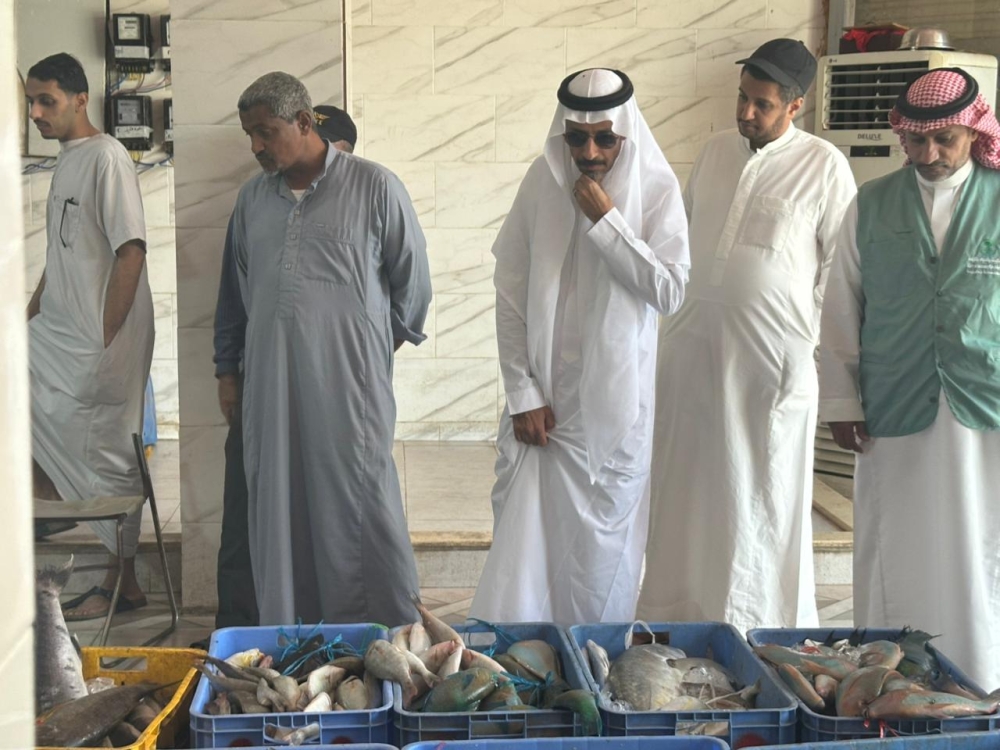 تكثيف الرقابة برابغ مع بدء حظر صيد أسماك الناجل والطرادي