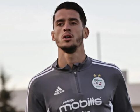 نادي الاتفاق السعودي يستهدف ضم المدافع زين الدين بلعيد