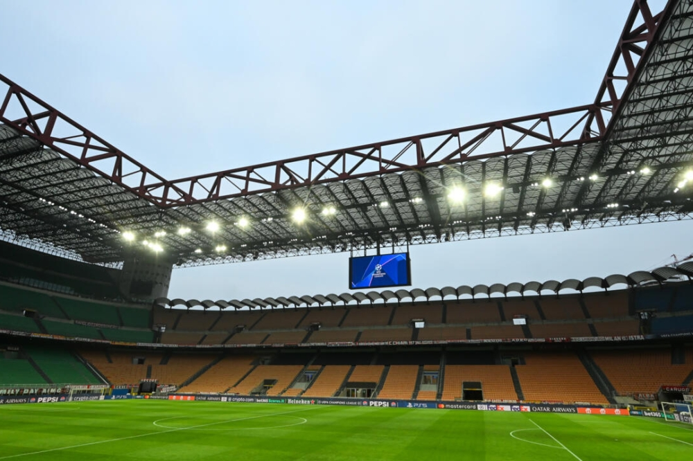 إيطاليا مهددة بخسارة استضافة أوروبا 2032 | تحذير ويفا